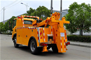 西陵高速路拖车费